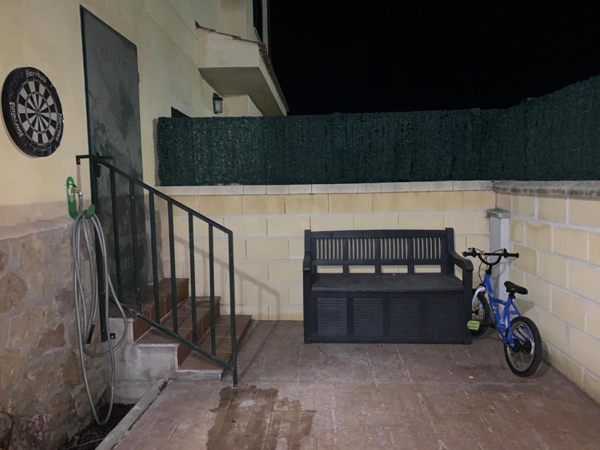Chalet Pradonavas Navas de San Antonio Екстериор снимка